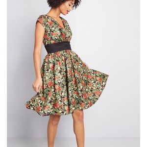 Retrolicious cardinal holiday dress vintage inspired